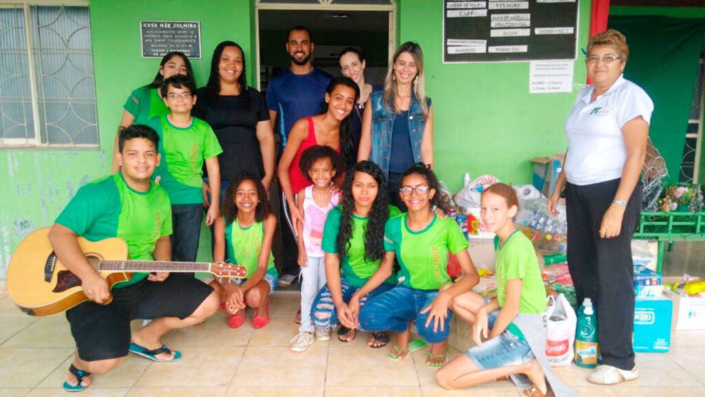 Entrega Campanha de Doação para a Casa Dona Zulmira - 13 12 17 (3).jpg