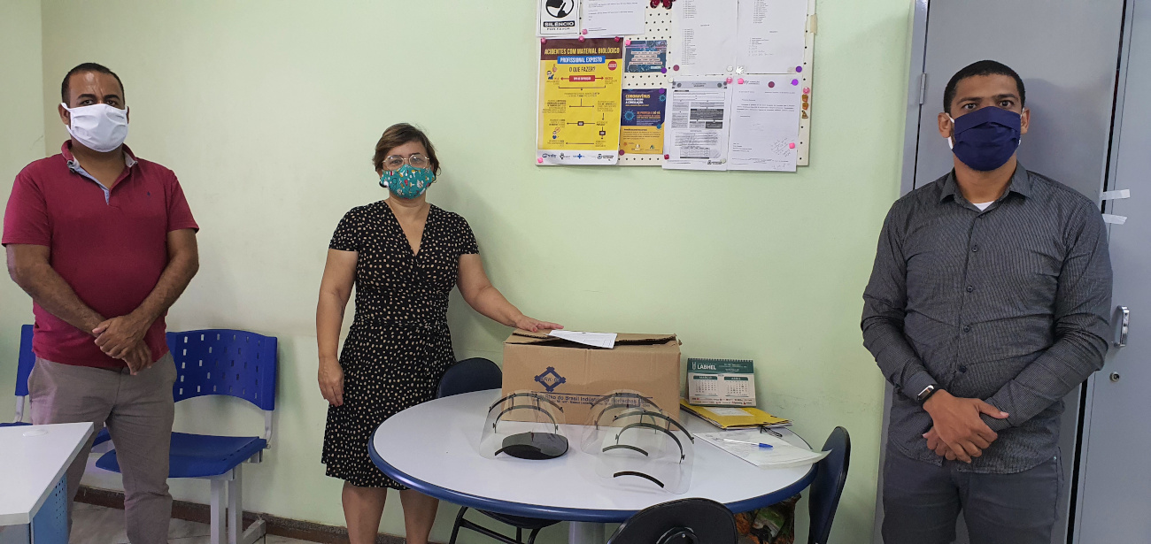 Doação face shield Coordenação de Saúde Bucal SMS GV