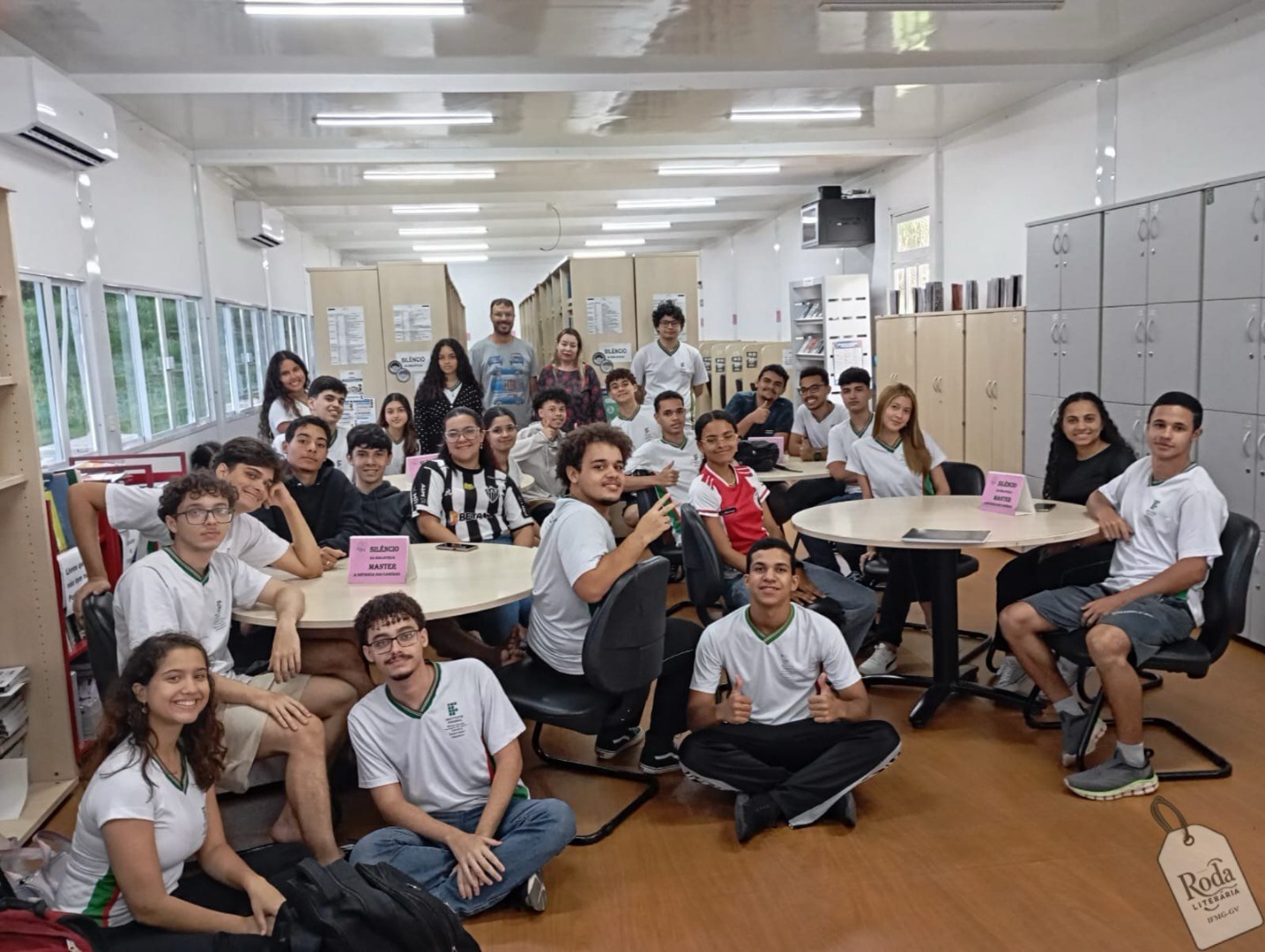 Projeto Roda Literária 2025_01.jpeg