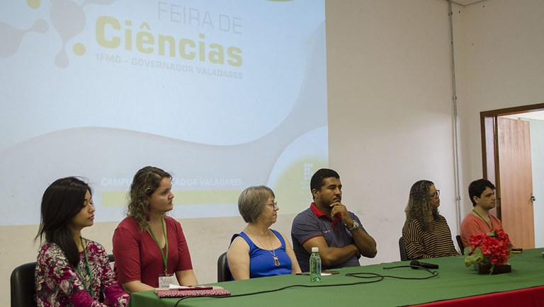 V Feira de Ciências IFMG-GV - Bloco A (10).jpg