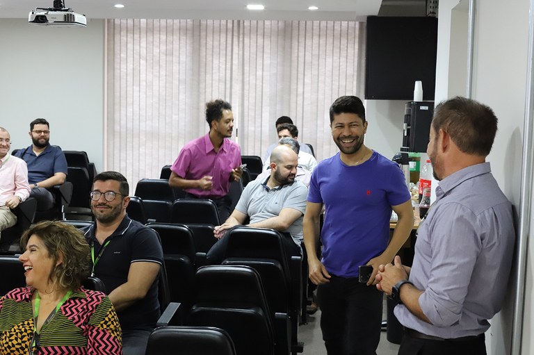 Reunião com gestão da Reitoria.jpeg