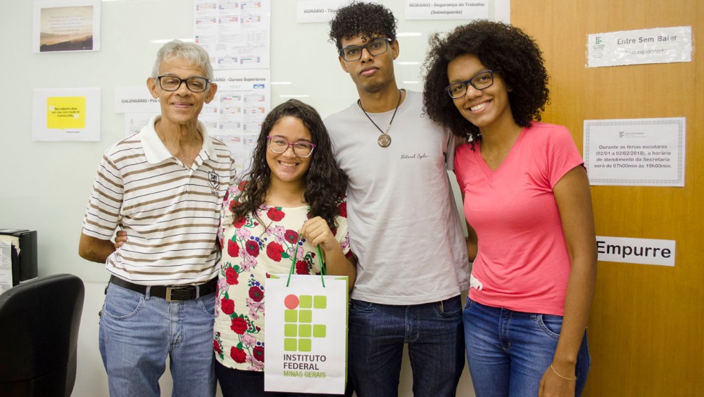 Natália Kelly Oliveira - caloura  da Engenharia Ambiental e Sanitária.jpg