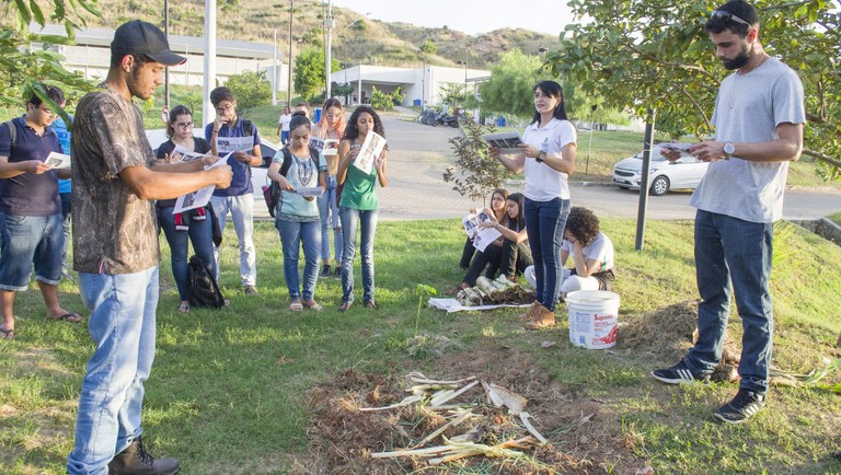 VI SMA - oficina agroecologia.JPG