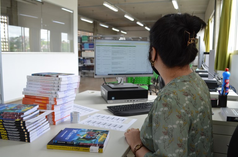 Biblioteca - Área de Trabalho.JPG