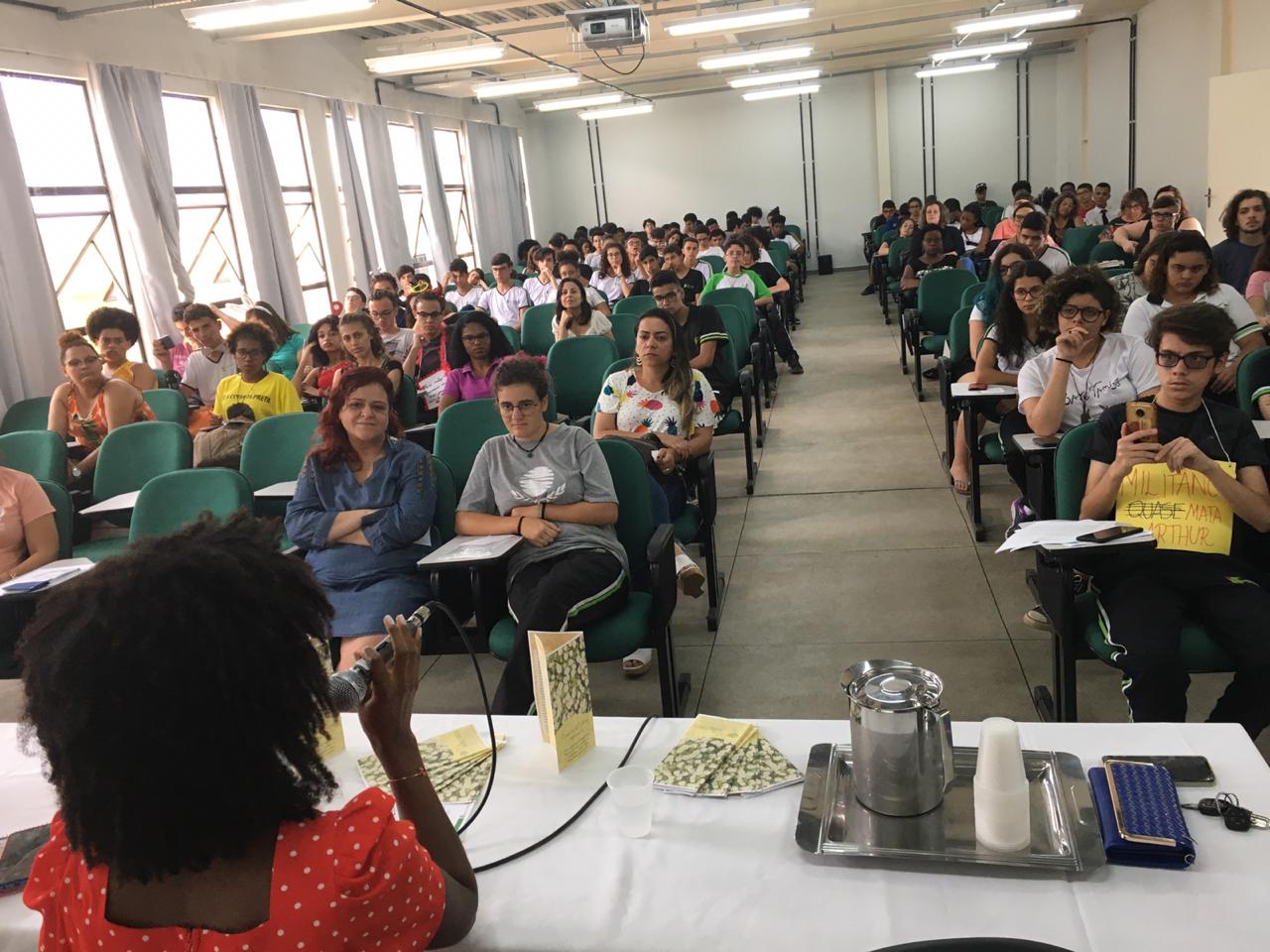 Roda de Conversa com Miriam Cristina dos Santos (4).jpeg