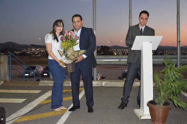 Homenagem - Estudante Ludmila e Sr. João Antônio Gonçalves Tomé.JPG