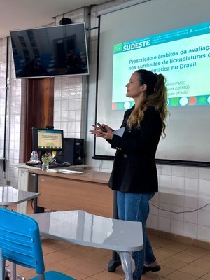 Professora Talita Soares