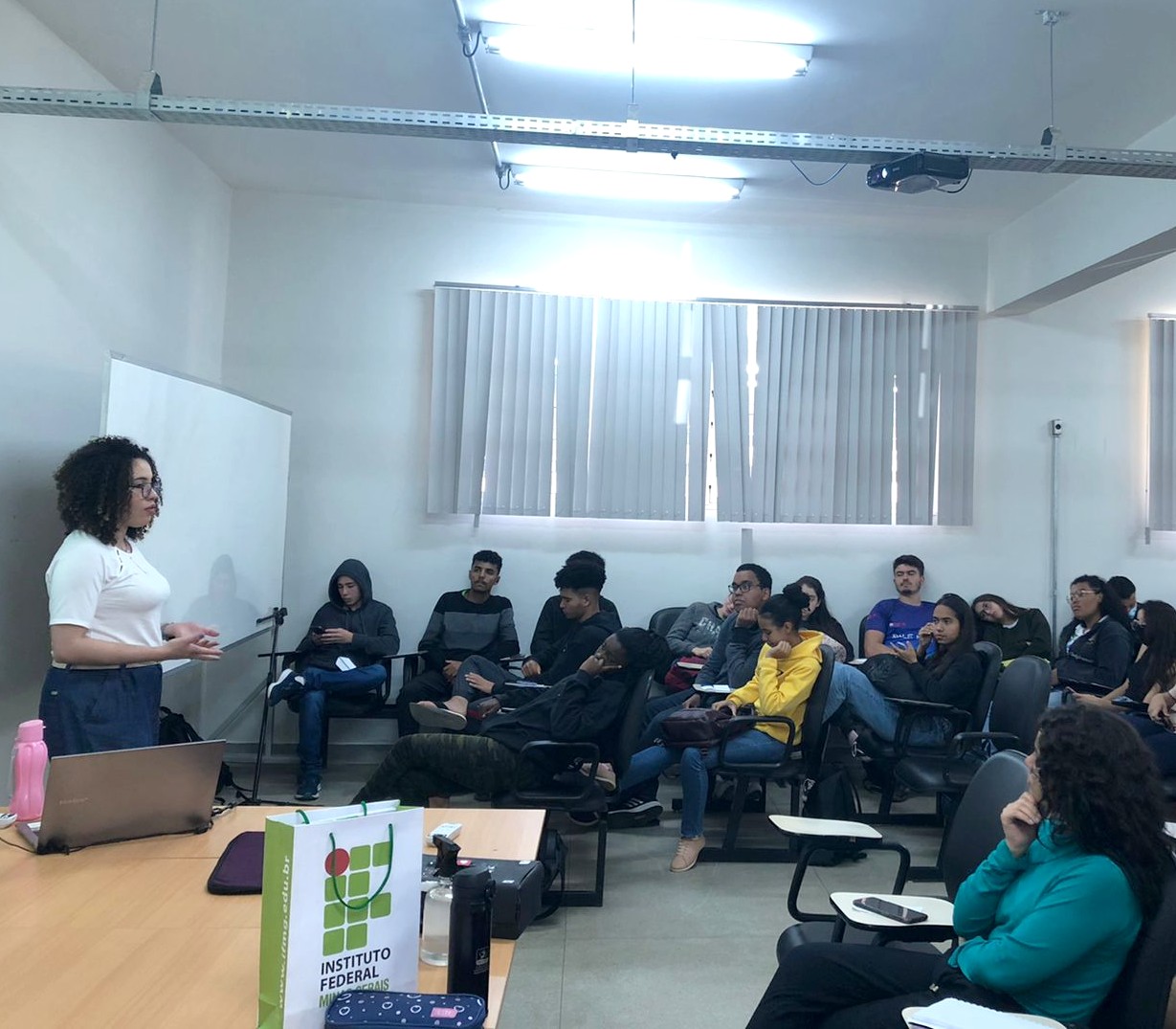 Palestra - Relações tóxicas na adolescência