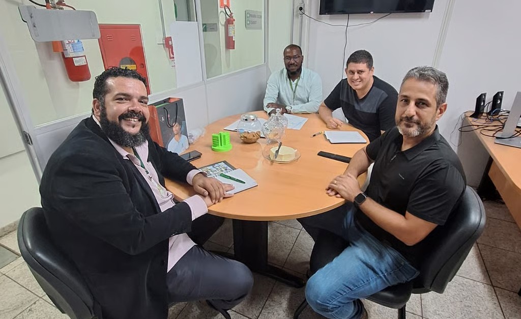 reunião MDA