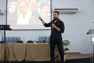 O tema “A transformação digital da Educação e Competências Digitais voltadas a gestores das instituições federais de ensino” foi tratado na oficina de Anderson Costa, vinculado ao Ministério da Gestão e da Inovação em Serviços Públicos