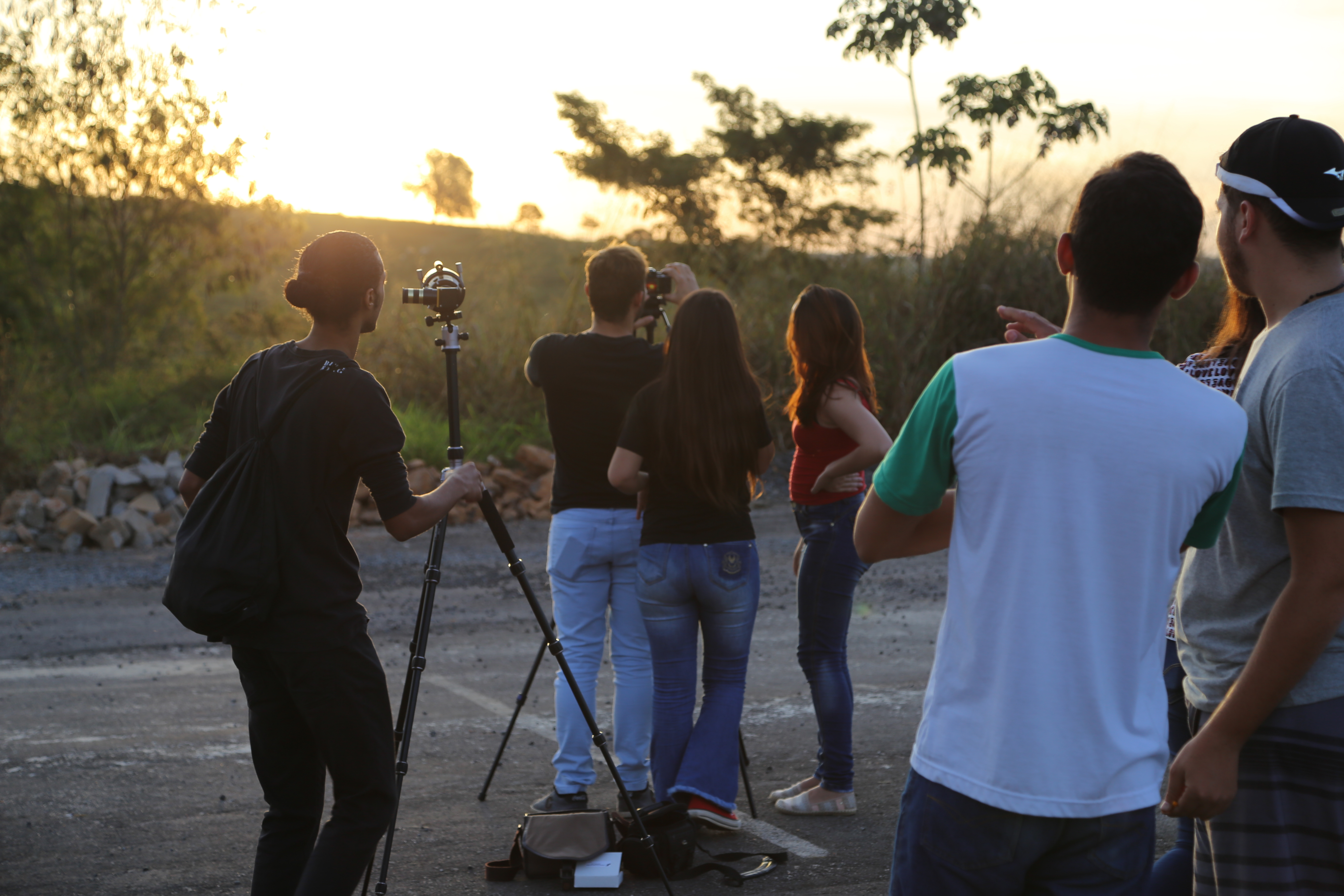 Eclipse solar e corpos celestes despertaram a atenção do público