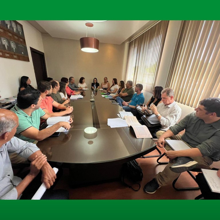 Equipes do IFMG e Prefeitura de São Gonçalo do Rio Abaixo