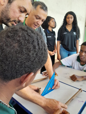 Construção de plataforma de lançamento