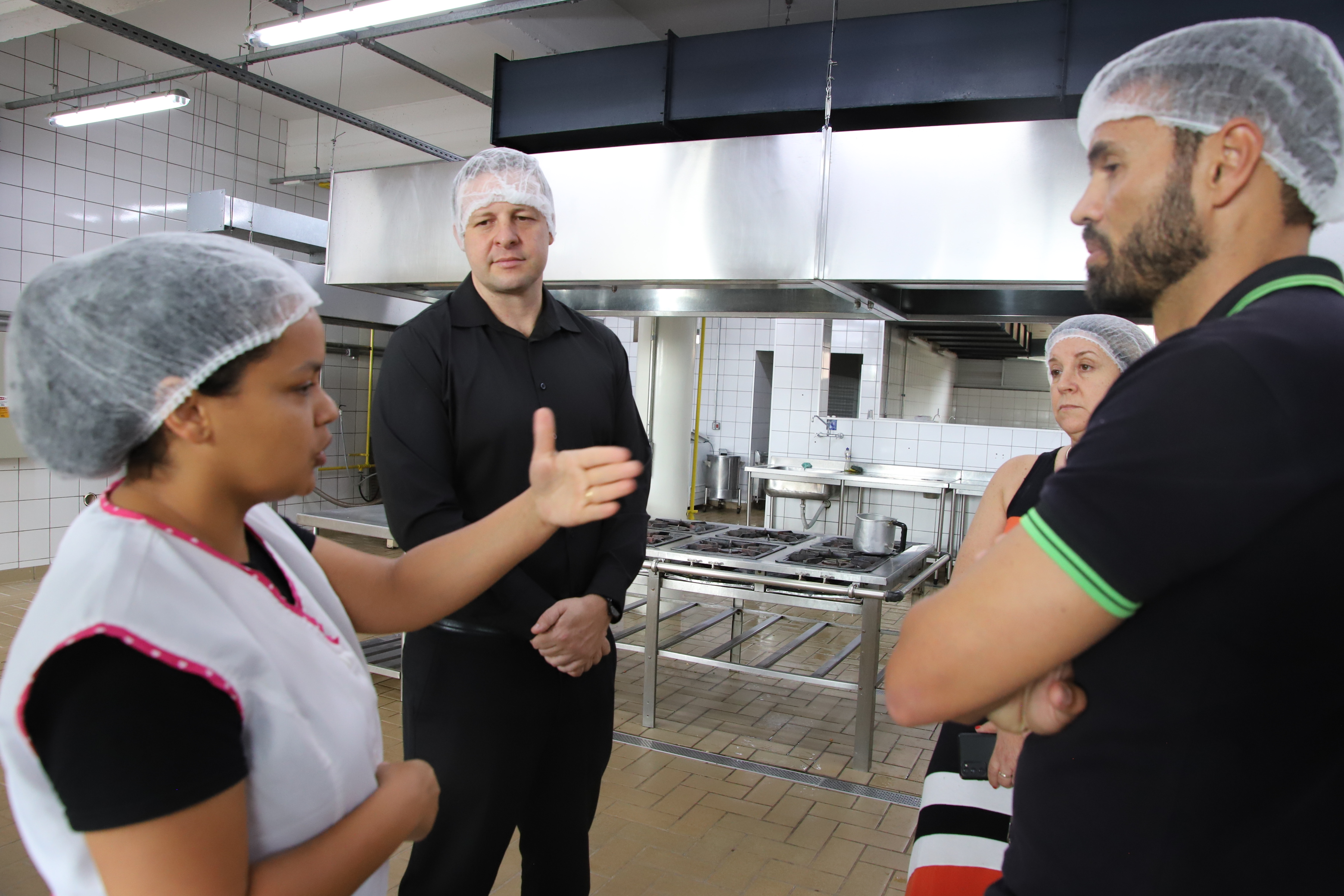 Reitoria no Campus Ouro Preto - visita ao refeitório.JPG