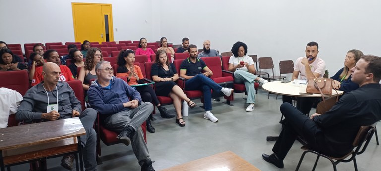 Reitoria no Campus Ouro Preto - reunião com estudantes